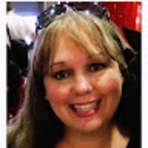 Meet your Posher, Charlotte